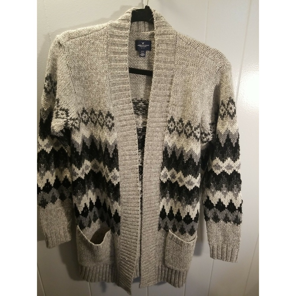 American Eagle Women M Fair Isles Gray  Print  Open front Cardigan‎ Sweater